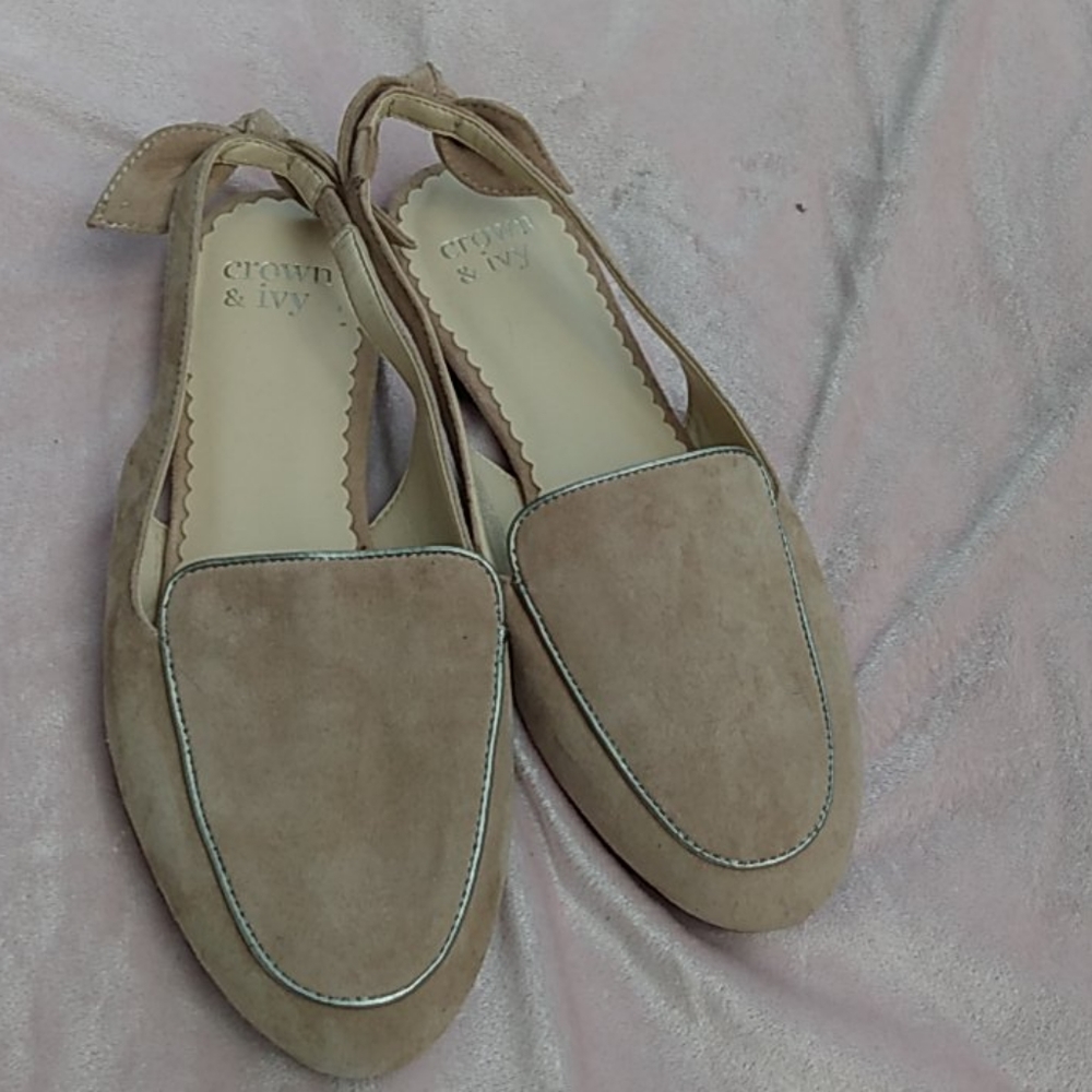 Cute Tan Flats